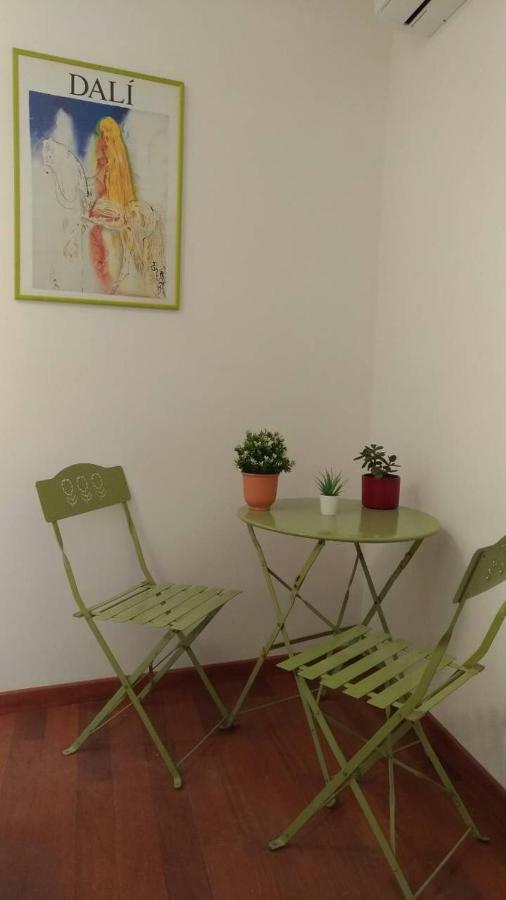 カターニアA Casa Di Loriアパートメント エクステリア 写真